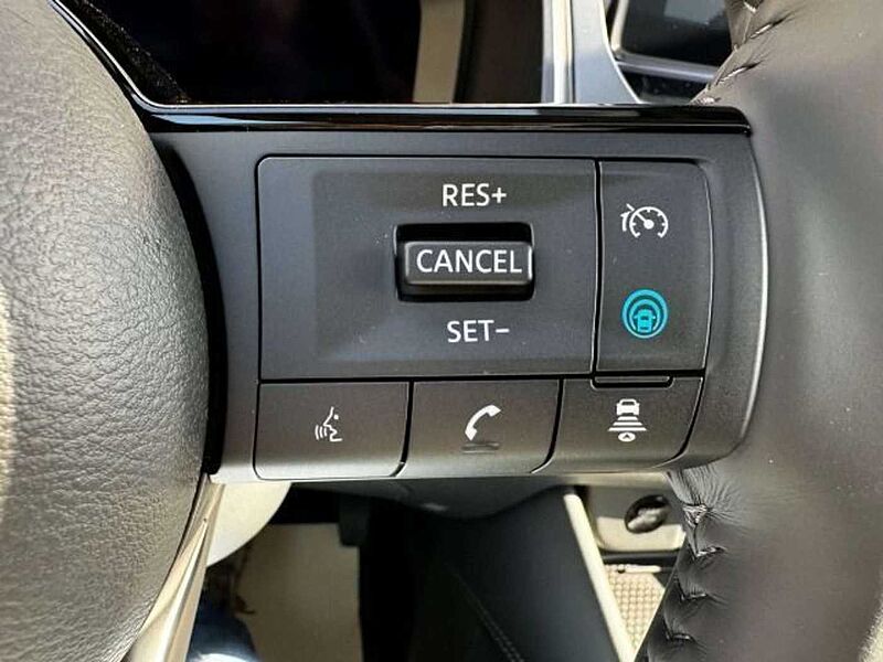 Nissan Qashqai 1.5 VC-T e-Power N-Connecta WP*KP*MJ24