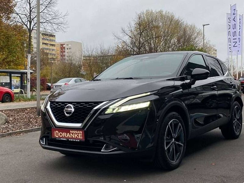 Nissan Qashqai 1.3 DIG-T X-Tronic Tekna * Winterräder