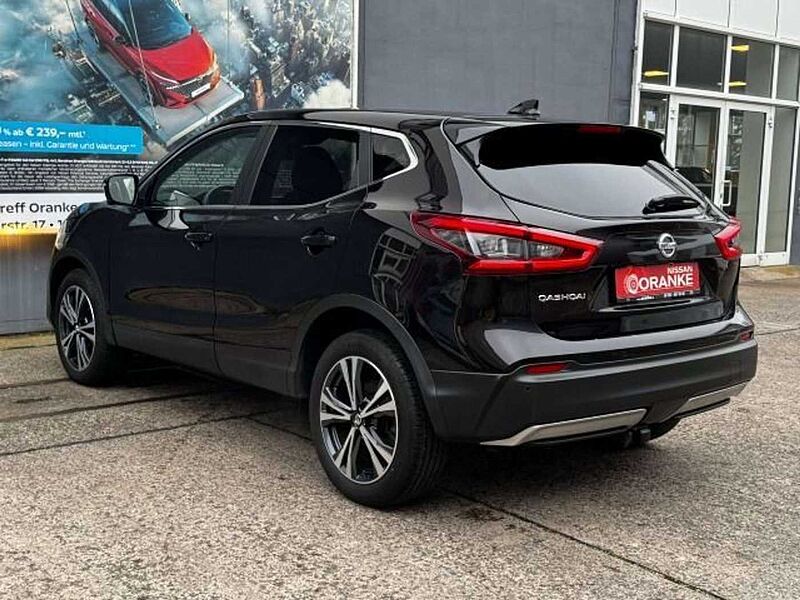 Nissan Qashqai 1.3 DIG-T DCT N-Connecta Winterpaket*ALU